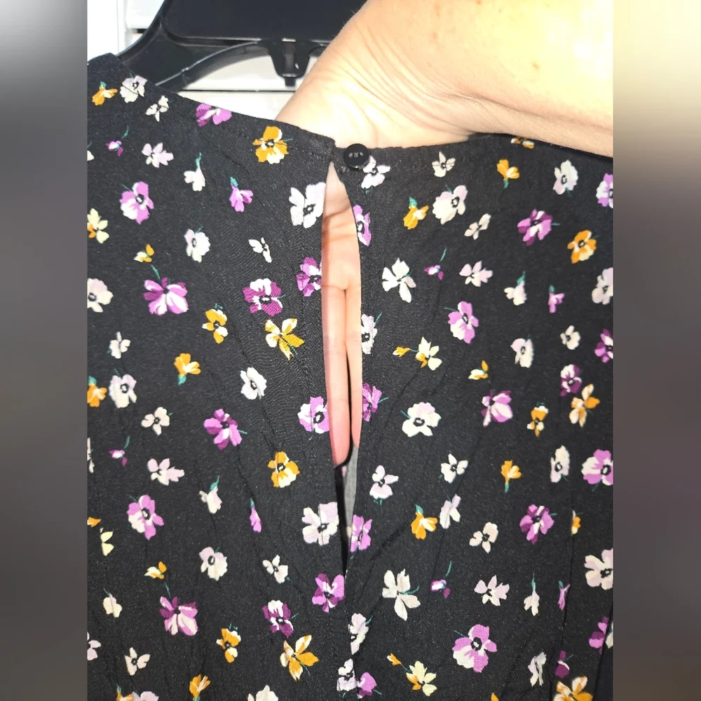 Old Navy Women's XL Waist-defined Keyhole Jumpsuit